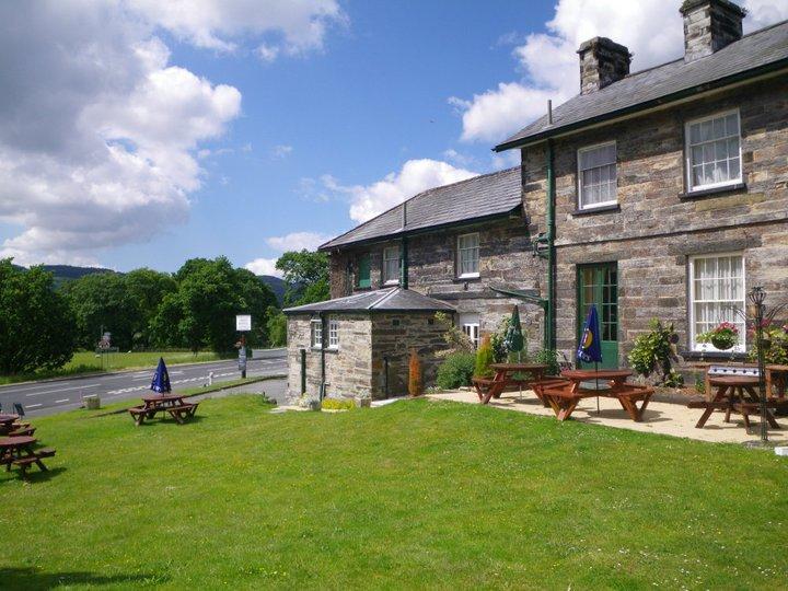 The Oakeley Arms Hotel Maentwrog Exterior photo